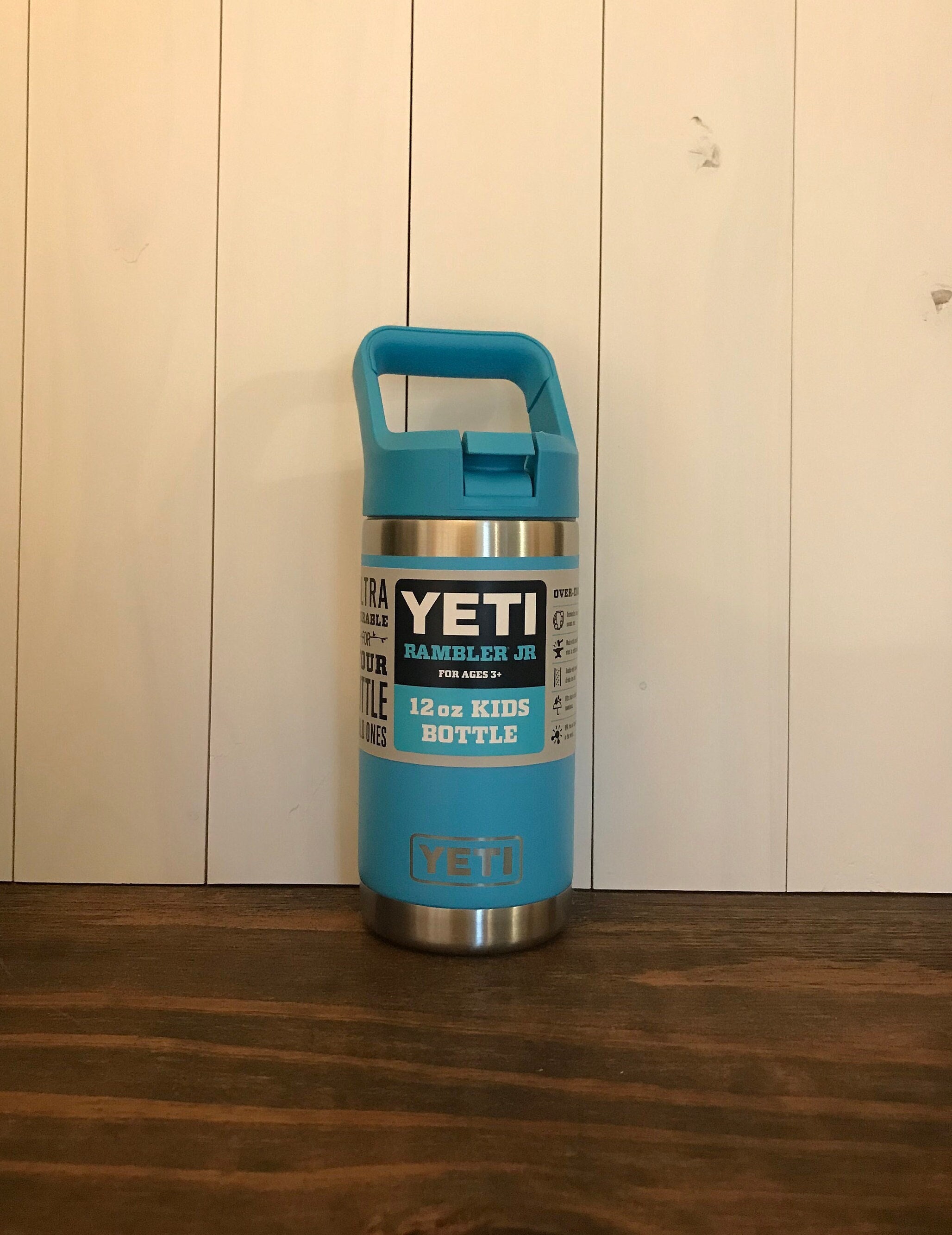 YETI Rambler 35 oz Straw Mug, Vacuum Insulated, Stainless Steel, Reef Blue