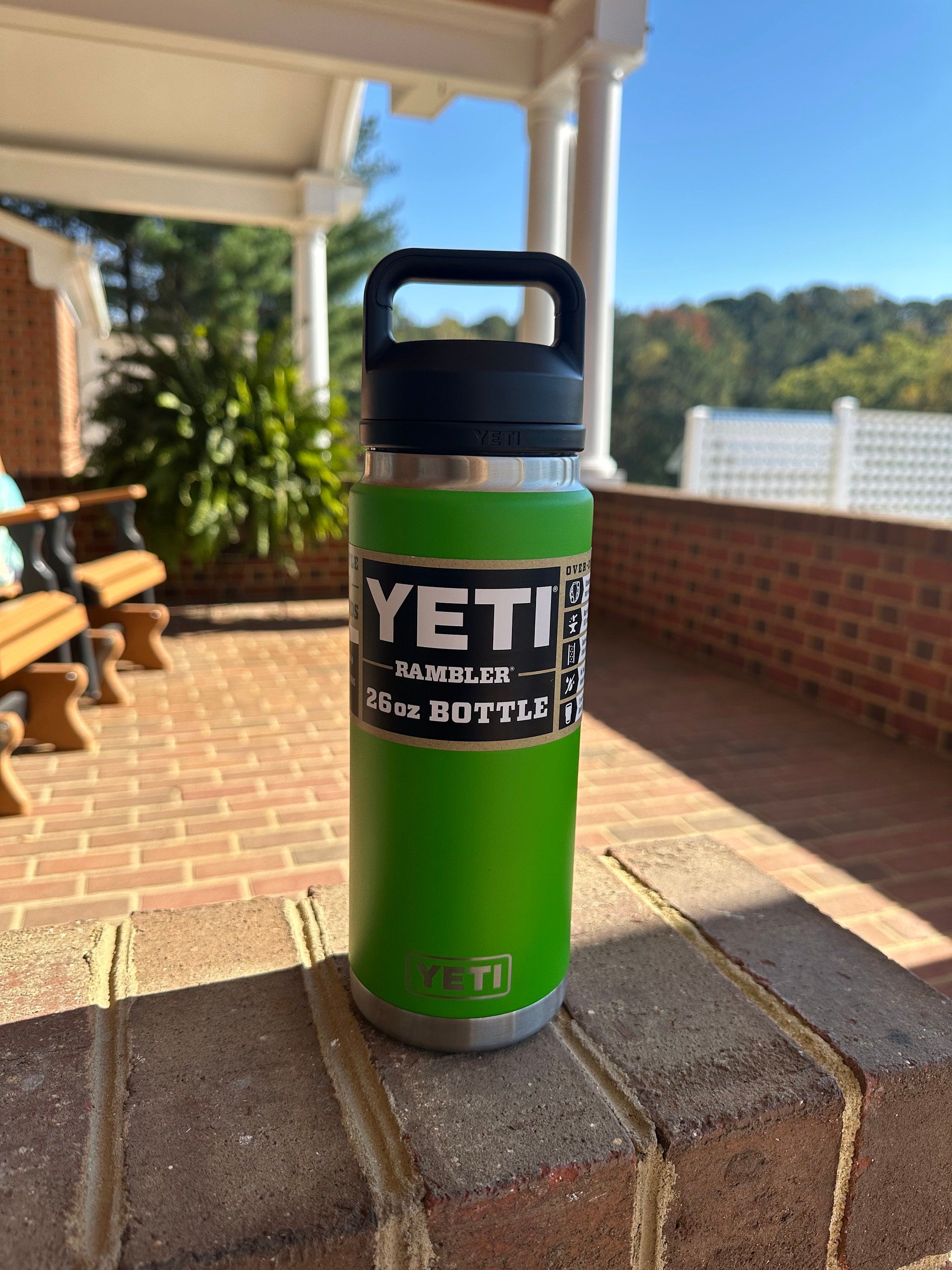 REAL YETI 36 Oz. Laser Engraved Northwoods Green Yeti Rambler Bottle With  Chug Cap Personalized Vacuum Insulated YETI 