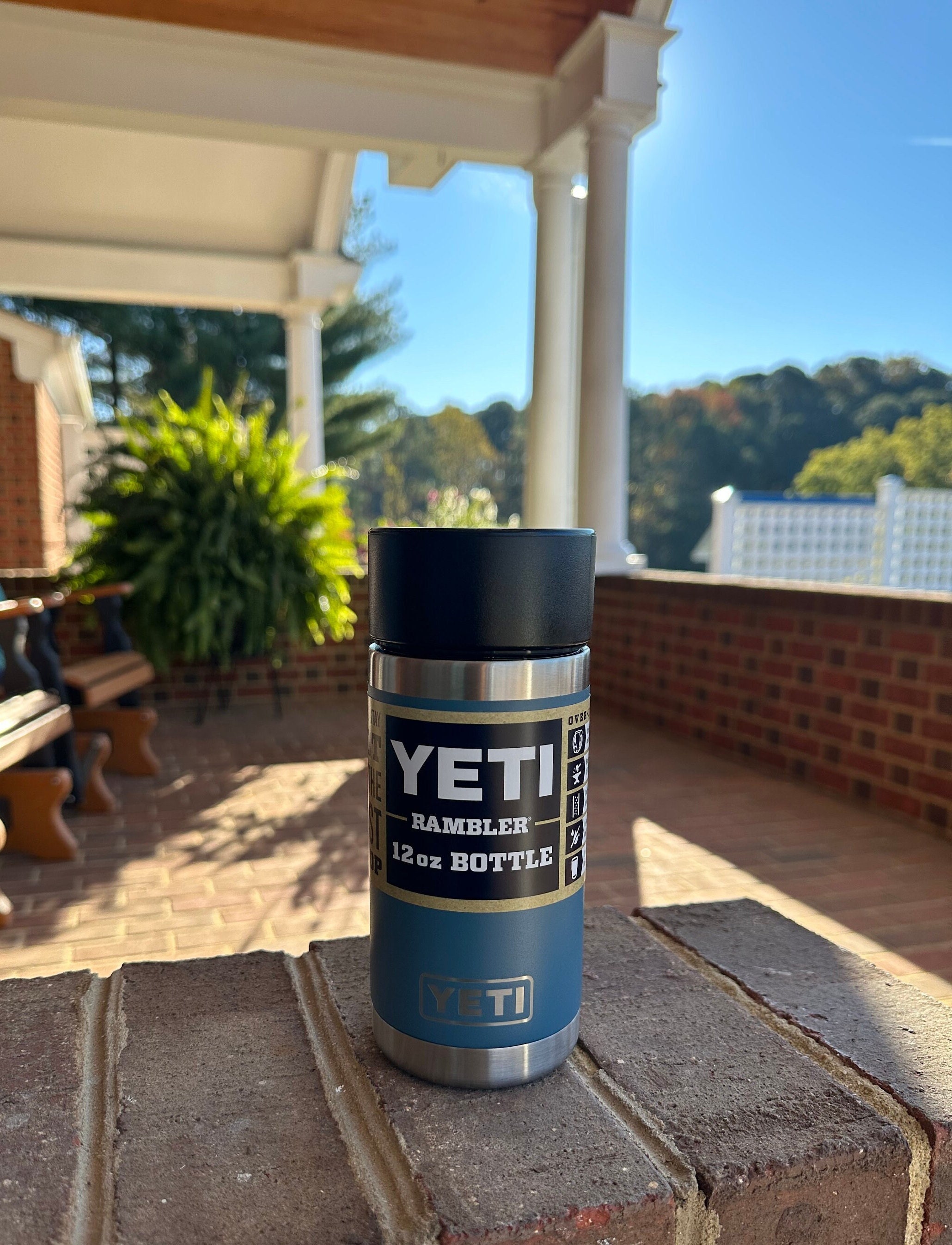YETI Rambler 18 Oz HotShot Bottle - Black - Creative Gardens