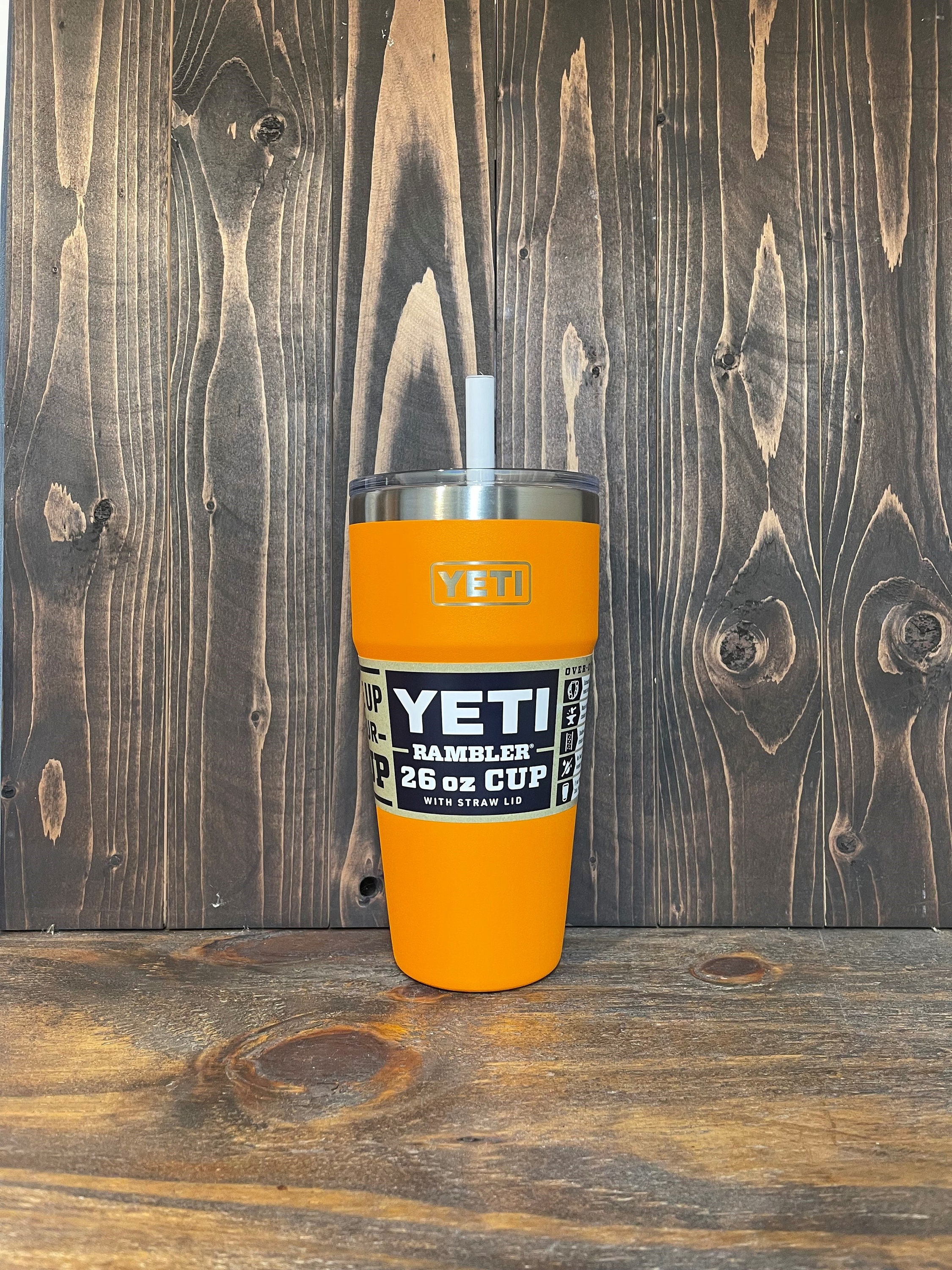 Yeti Rambler 26 oz Stackable Cup w/Straw Lid King Crab Orange
