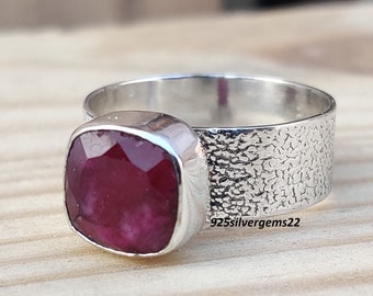 Handgemaakte robijnrode edelsteen 925 sterlingzilveren bandring