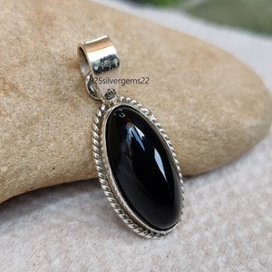 Black Onyx Pendant, Onyx Pendant, Black Onyx Jewelry, Gemstone Pendant, Silver Pendant, Handmade Pendant, 925 Sterling Silver Pendant