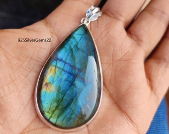 Handmade Labradorite 925 Sterling Silver Pendant