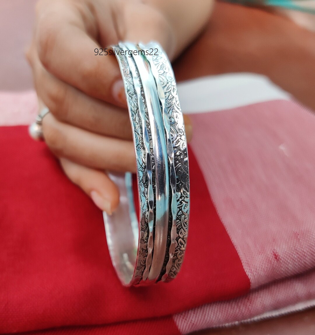 BLESS N°22 WATCH BANGLE SILVER 611076NNIsL._UF350,350_QL50_.jpg