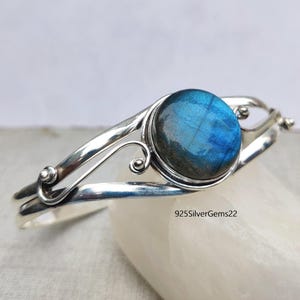 Labradorite Bangle, 925 Sterling Silver Bangle, Blue Fire Bangle, Adjustable Bracelet, Women Bangle, Gemstone Bangle, Labradorite Jewelry.