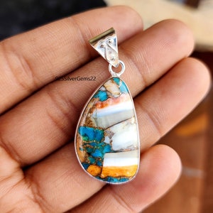 Oyster Turquoise Pendant, Handmade Pendant, Oyster Pendant, Pretty Pendant, Gemstone Pendant, Women Pendant, Silver Jewelry, Oyster Necklace