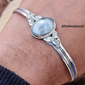 Aquamarine Bangle, Adjustable Bangle, 925 Sterling Silver Bangle, Aquamarine Bracelet, Handmade Bangle, Gemstone Bangle, Aquamarine Jewelry