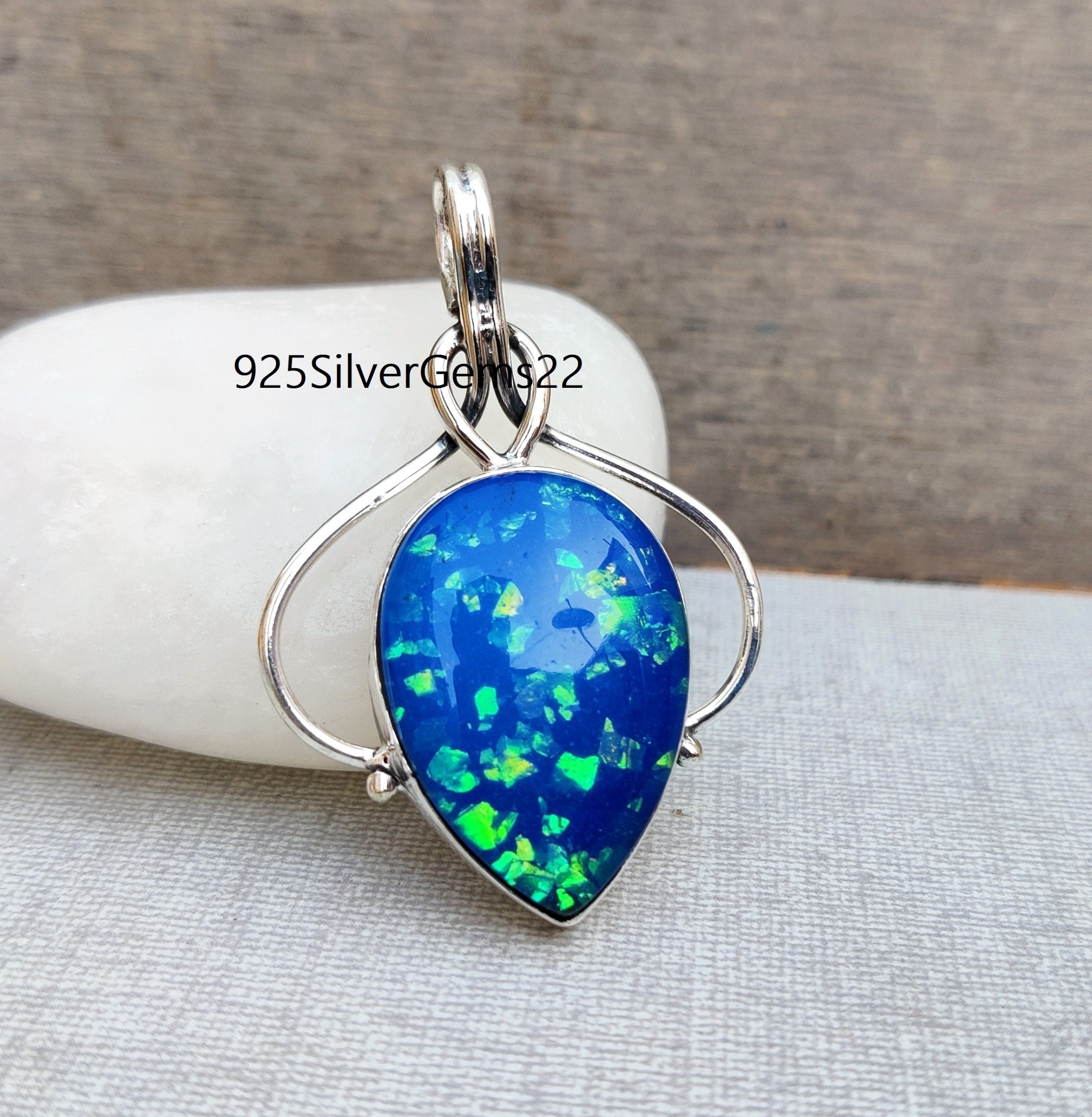 国内で当店のみ AHW STUDIO - Australian Opal Pendant Australian Opal Pendant | Handcrafted from AHW Studio