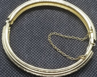 Whiting /& Davis Gold Tone Hinged Bracelet Gold Tone Porcelain Inlay