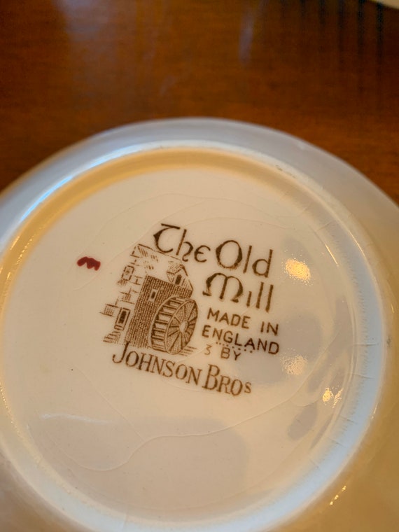 Snack Plates The Old Mill Cups 15 Pieces Saucers by Johnson Brothers