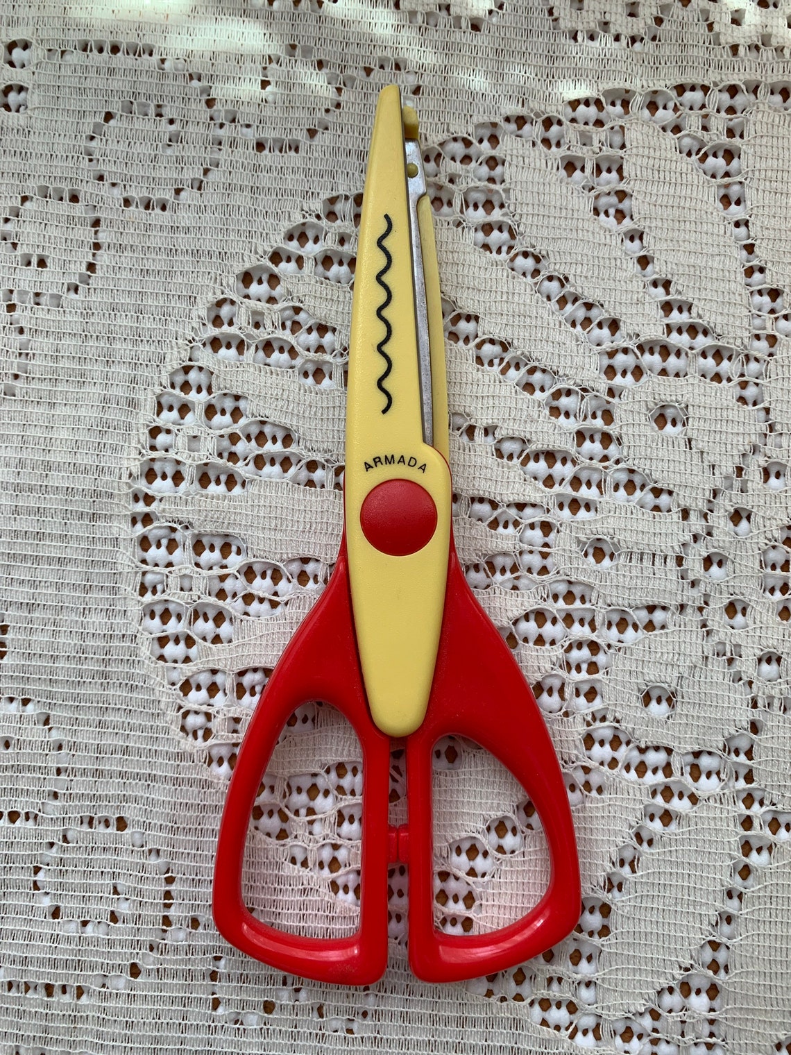 4 Different Scrapbooking and Crafting Decorative Edge Scissors Etsy