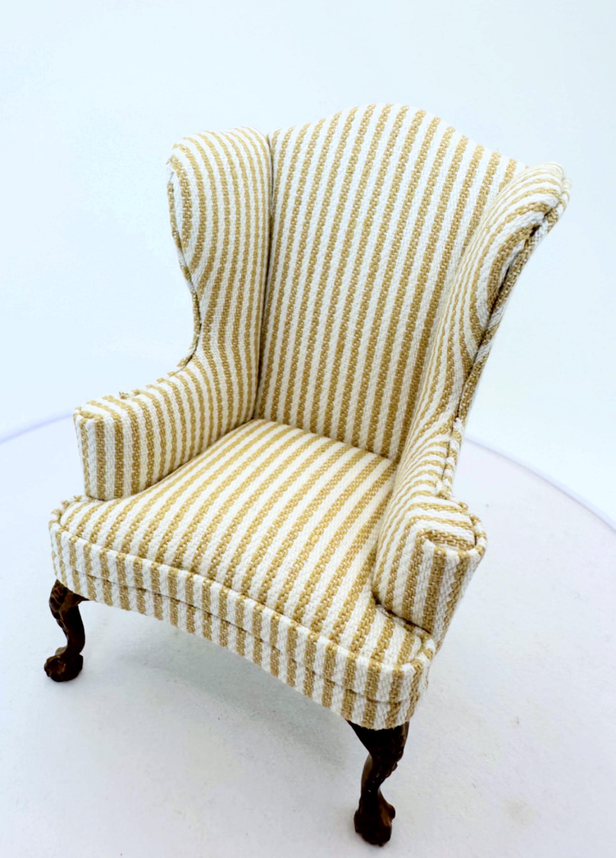 Dollhouse Miniature Queen Anne Arm Chair 1:12 Scale