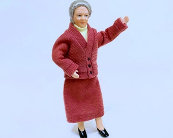 Dollhouse miniatuur gekleed porselein oma pop schaal 1:12