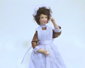 Dollhouse Miniature Porcelain Servant Doll :12 Scale