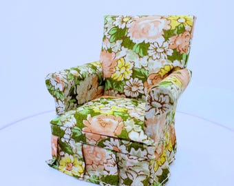 Dollhouse Miniature Upholstered Living Room Floral Arm Chair 1:12 Scale