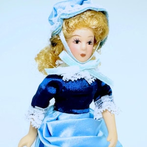 Dollhouse Miniature Porcelain  Victorian Lady Doll 1:12 Scale