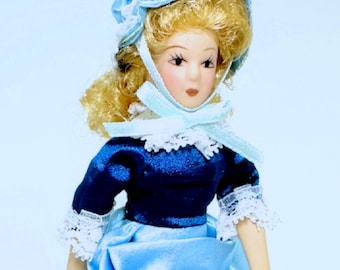 Poupée en Porcelaine de Luxe : First Lady Collection Opera - Emma
