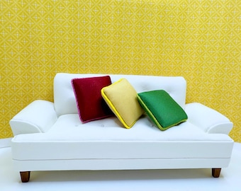 Dollhouse Miniature Mid-Century White Leather Couch with Pillows Living Room 1∶12 Scale