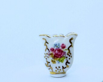 Reutter Porcelain Dollhouse Miniature Hand-painted Porcelain Vase 1:12 Scale