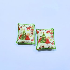 2 pcs. Dollhouse Miniature Hand-made Decorative Christmas Throw Pillows 1:12 Scale