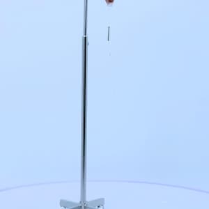 1:12 Miniatur Krankenhaus / Arzt Drip Stand Mit Blutbeutel