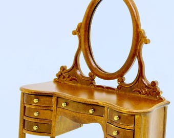Tocador/cómoda victoriana de madera de nogal en miniatura para casa de muñecas (SOLO) Escala 1:12