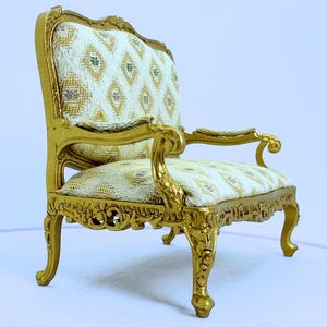 Puppenhaus-Miniatur-Gold Louis XV Couch / Sofa / Sofa 1:12 Maßstab