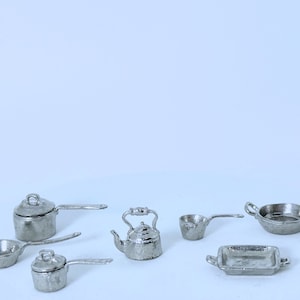Dollhouse Miniature Polished Pewter Cooking Set 9 Pieces 1:48 Scale