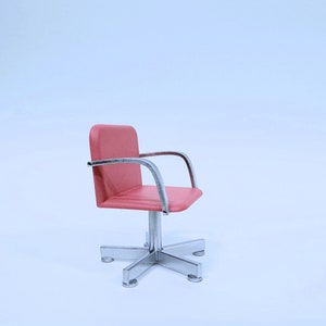 Dollhouse Miniature Beauty Salon Equipment Pink Hair Stylist&#39;s Chair 1:12 Scale
