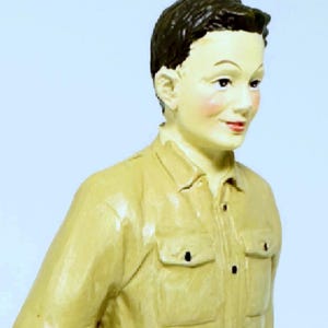 Dollhouse Miniature Resin Male Doll 1:12 Scale