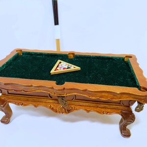 Dollhouse Miniature Wooden Walnut Billiards Table  Sticks 1:12 Scale