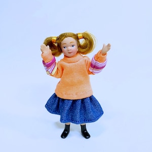 Dollhouse Miniature  Dressed Porcelain Girl Doll 1:12 Scale