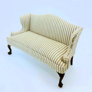Dollhouse Miniature Wooden Walnut Sofa 1 12 Scale