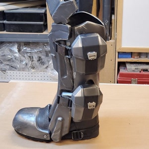 Orbital Trooper Calf Pouch Armor ADD-ON