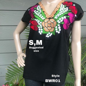 HANDMADE Embroidered mexican blouse. 5 de mayo party blouse. Fiesta mexican embroidered blouse.