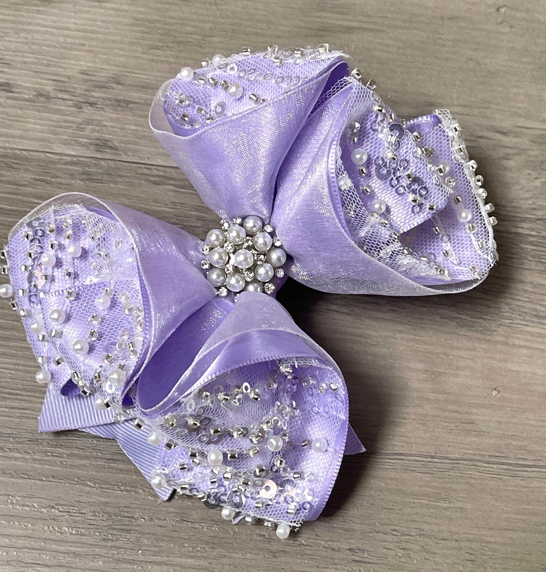 HANDMADE. Purple Pageant Hair Bow. Purple Wedding Pageant Hair Bow