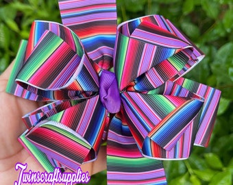 HANDMADE.Purple  Zarape  hair bow. Purple serape hair bow. Sarape hairbow. Ethnic stripes hair bow. Mexican blanket hair bow. Moño mexicano.