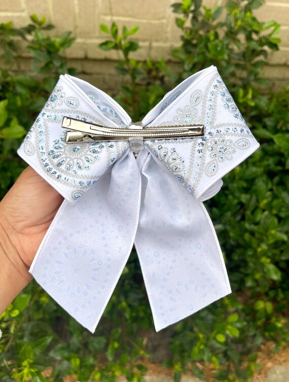 White and Blue Glitter Hair Bow. White Blue Hair Bow. Charro  display picture 2