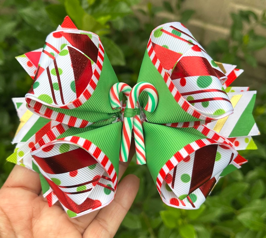 HANDMADE. Candy Cane Hair Bow. Christmas Hair Bow. White and Red