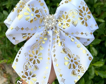 HANDMADE. White  gold hair bow.  White mariachi Hair bow. Charro hair bow . Mexico clip bow. Moño mexicano. Mariachi clip bow.