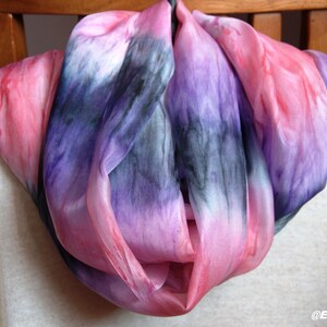 Seidenschal &quot;FUCHSIA&quot;, Seidenschal,Handbemalter Seidenschal,Sommerschal,Geschenk,Seide,violett,rosa,Geschenk für Frau,Strand,bySilkScarvesElena&quot;.