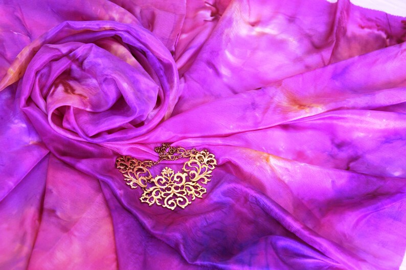 Natural Silk fantasy Color Fabric of Silk Made for Sewing Tunics or