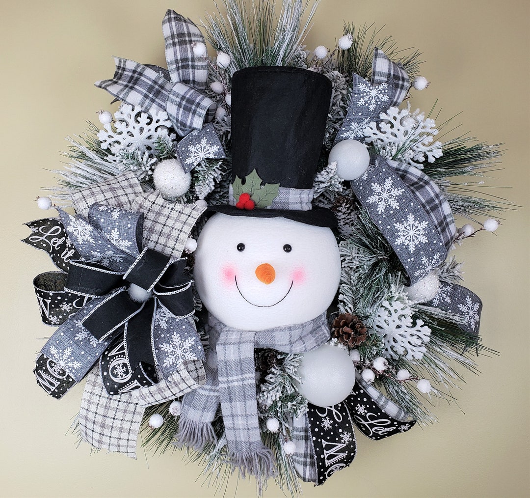 Snowman Wreath, Winter Decor, Winter Front Door Decor, Christmas Wreath ...