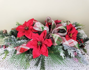 Christmas Arrangement, Poinsettia Centerpiece, Christmas Florals, Poinsettia Table Arrangement, Winter Flowers, Holiday Decor