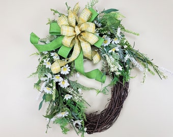 Spring Oval Grapevine Wreath with Daisies, Front Door Wreath for Spring, Wildflower Wreath, Spring Door Decor, Summer Wreath