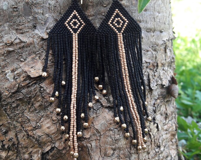 Pangium Seed Earrings, White/Gold/Black main image 0