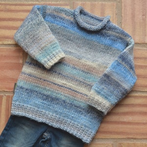 Größe 98, Kinderpullover handgestrickt Farbverlauf blau/beige/grau