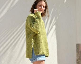 Pull oversize vert chiné M-L, fil tweed tricoté main