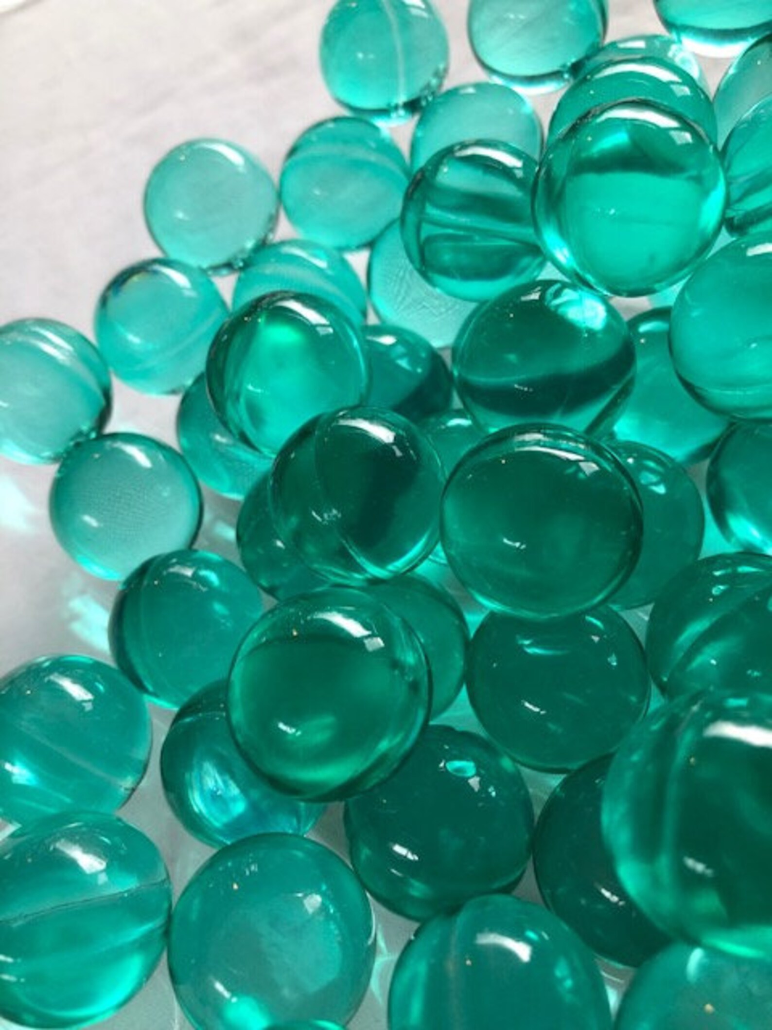 Ocean Green Circular 3.9g Bath Oil Beads Floral Fragrance Bath Pearls X