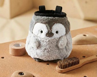 Bolsa de magnésio de pelúcia Preston Penguin: presente perfeito para escaladores.